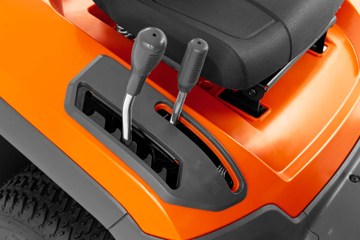 Husqvarna Rasenmäher-Traktor TC112 - G&W – Bild 3